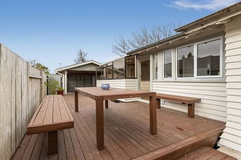 Photo of property in 41 Roy Street, Palmerston North, 4410