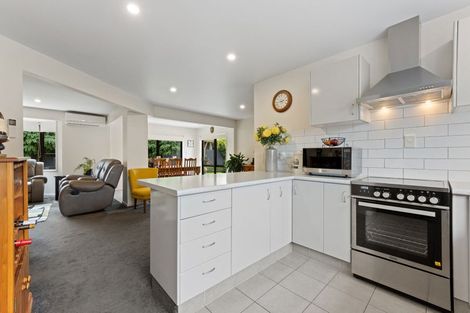 Photo of property in 4 Hegan Place, Rangiora, 7400