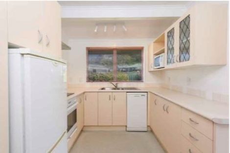 Photo of property in 73 Marine Parade, Seatoun, Wellington, 6022