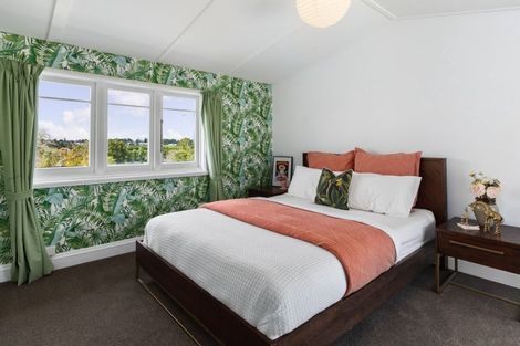 Photo of property in 4 Crossley Street, Katikati, 3129