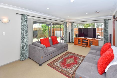 Photo of property in 137 Elliot Street, Pahurehure, Papakura, 2113