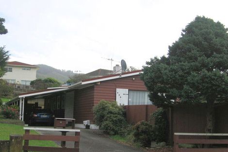 Photo of property in 6 Mascot Street, Tawa, Wellington, 5028