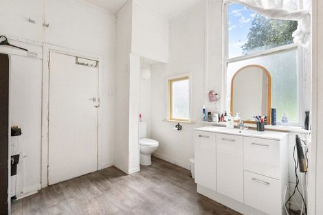 Photo of property in 6 Macbeth Street, Caversham, Dunedin, 9012