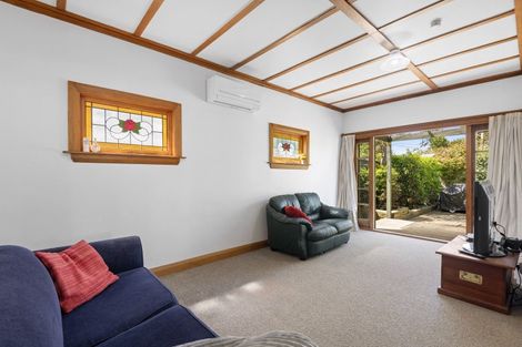Photo of property in 27 Thomson Street, West End, Palmerston North, 4412