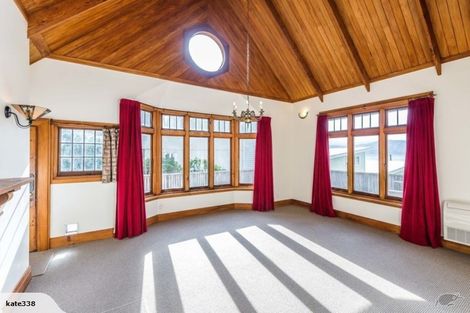 Photo of property in 2/158 Breaker Bay Road, Breaker Bay, Wellington, 6022