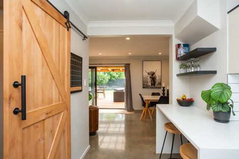 Photo of property in 166 Avondale Road, Greenmeadows, Napier, 4112