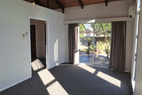 Photo of property in 106 Farrington Avenue, Bishopdale, Christchurch, 8053