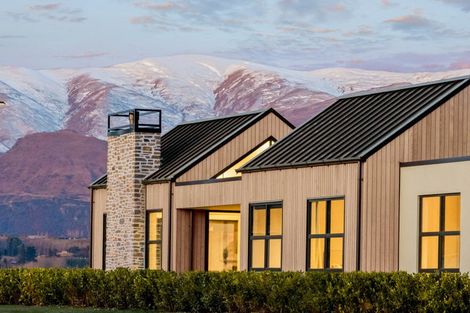 Photo of property in Kawarau Heights, 71 Kawarau Heights Boulevard, Lake Hayes, Queenstown, 9304