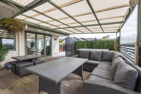 Photo of property in 18 Hamon Place, Pukehangi, Rotorua, 3015