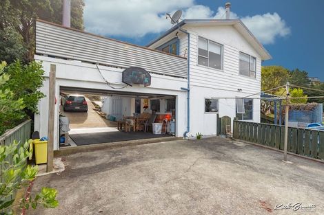 Photo of property in 22 De Castro Place, Titahi Bay, Porirua, 5022