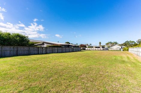 Photo of property in Ti Tree Place, Mangawhai Heads, Mangawhai, 0505