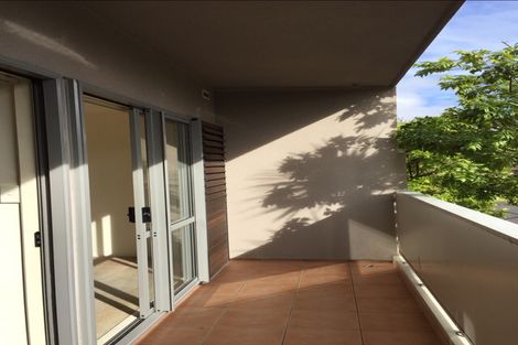 Photo of property in 5c/30 Westward Ho, Glen Eden, Auckland, 0602