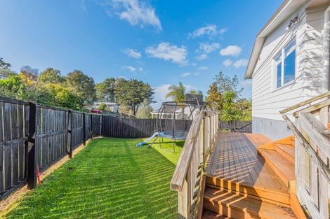 Photo of property in 2/26 Midgley Road, West Harbour, Auckland, 0618