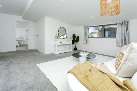 Photo of property in 32b Gulf View Road, Murrays Bay, Auckland, 0630
