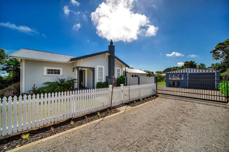 Photo of property in 74 Puriri Street, Hawera, 4610