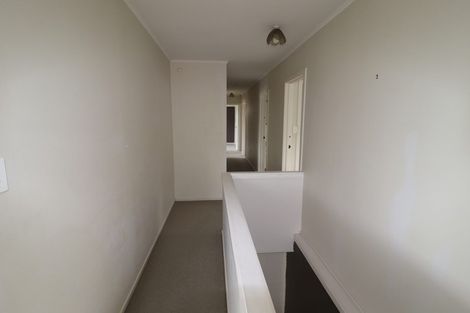 Photo of property in 142 Mokoia Road, Chatswood, Auckland, 0626