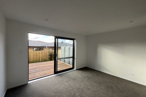 Photo of property in 53 Raupeti Lane, Henderson, Auckland, 0612