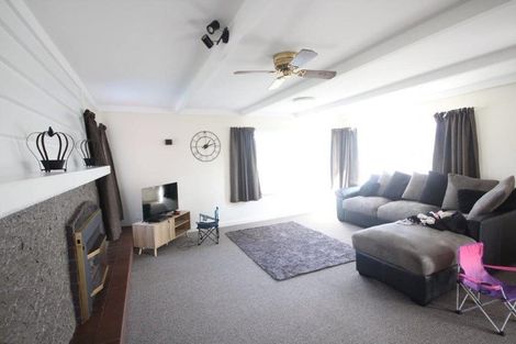 Photo of property in 75 Robinson Road, Whitianga, 3510