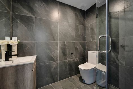 Photo of property in 240e Whitney Street, Blockhouse Bay, Auckland, 0600