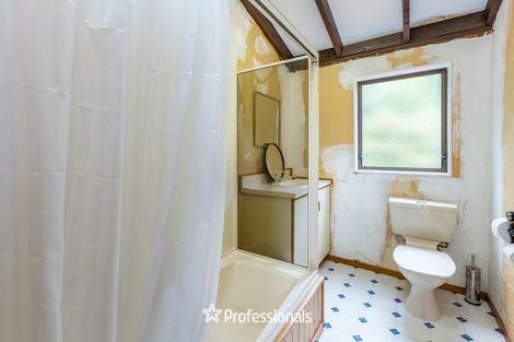 Photo of property in 8 Hobbit Lane, Pinehaven, Upper Hutt, 5371