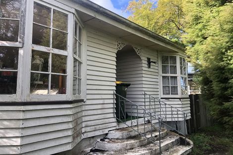 Photo of property in 15 Gordon Avenue, Forrest Hill, Auckland, 0620