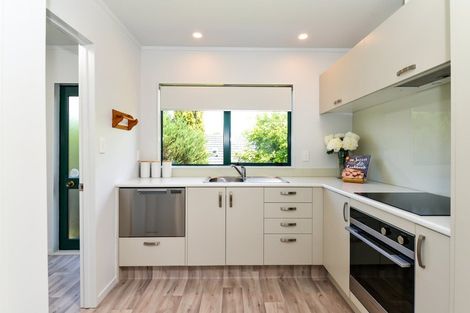 Photo of property in 94 Dixon Road, Glenview, Hamilton, 3206