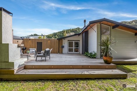 Photo of property in 96 Owen Street, Belmont, Lower Hutt, 5010