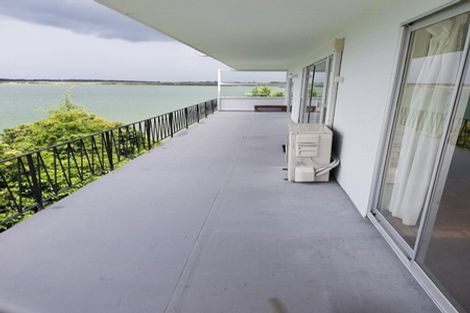 Photo of property in 29 Beihlers Road, Weymouth, Auckland, 2103