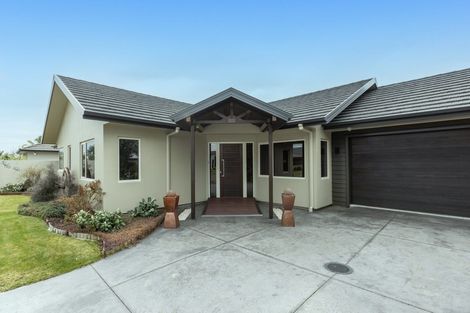 Photo of property in 27 Tasman Drive, Poraiti, Napier, 4112