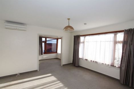 Photo of property in 404 Breezes Road, Aranui, Christchurch, 8061
