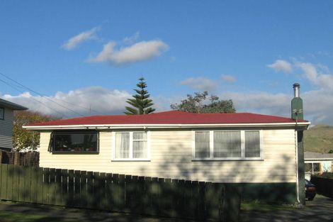 Photo of property in 88 Castor Crescent, Cannons Creek, Porirua, 5024