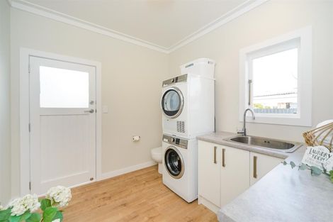 Photo of property in 41 Hammond Street, Bulls, 4818