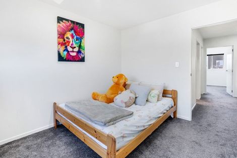 Photo of property in 17 Valour Lane, Papakura, 2110