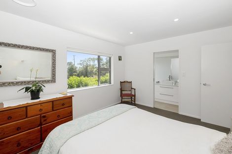 Photo of property in 133 Waitea Road, Muriwai, Waimauku, 0881