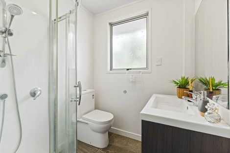 Photo of property in 60a Swaffield Road, Papatoetoe, Auckland, 2025