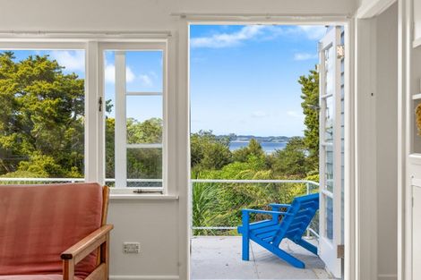 Photo of property in 25 Matheson Bay Road, Leigh, 0985