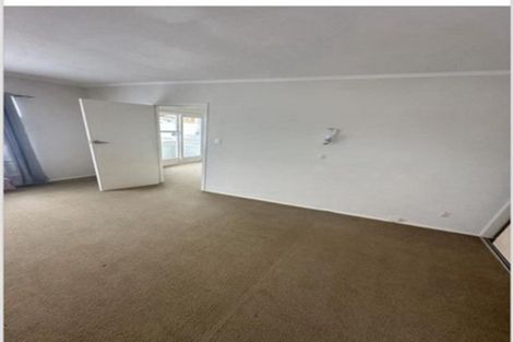 Photo of property in 5 Parkview Place, Pakuranga, Auckland, 2010