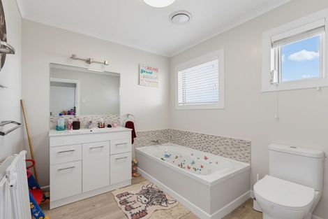 Photo of property in 6 Birch Lane, Gore, 9710