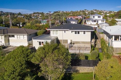 Photo of property in 44 Mark Avenue, Paparangi, Wellington, 6037