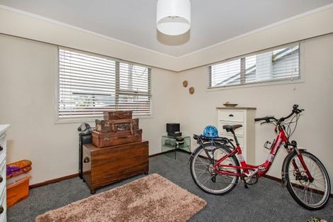 Photo of property in 2/39 Central Avenue, Avenues, Whangarei, 0110