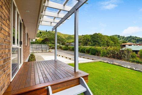 Photo of property in 67 Moana View Road, Waikawa, Picton, 7220