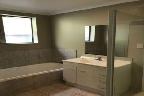 Photo of property in 15 Joe F Stanley Place, Otahuhu, Auckland, 1062