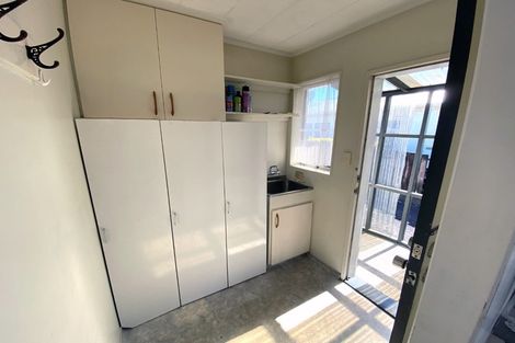 Photo of property in 35a Clemow Road, Fitzroy, New Plymouth, 4312