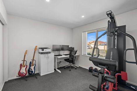 Photo of property in 1 Eliza Place, Aidanfield, Christchurch, 8025