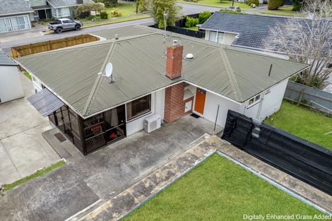 Photo of property in 3 Sutherland Crescent, Westbrook, Palmerston North, 4412