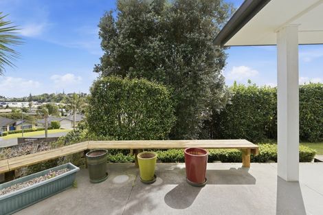 Photo of property in 66 Waterside Drive, Pyes Pa, Tauranga, 3112