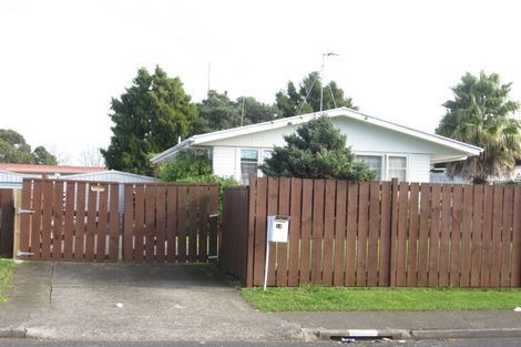 Photo of property in 12 Mcdivitt Street, Manurewa, Auckland, 2102