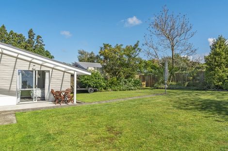 Photo of property in 13 Fairview Place, Te Puke, 3119