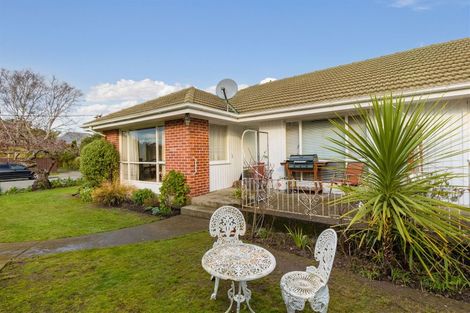 Photo of property in 22 Makora Street, Fendalton, Christchurch, 8041