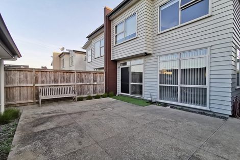 Photo of property in 106 Flat Bush School Road, Flat Bush, Auckland, 2019